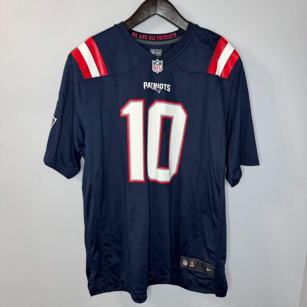 Nike NFL New England Patriots Men's XXL Mac Jones Player Game Jersey Navy